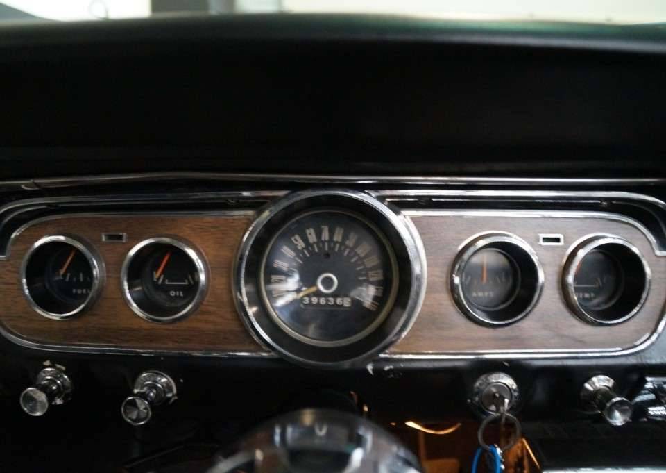 Immagine 8/50 di Ford Mustang 289 (1965)