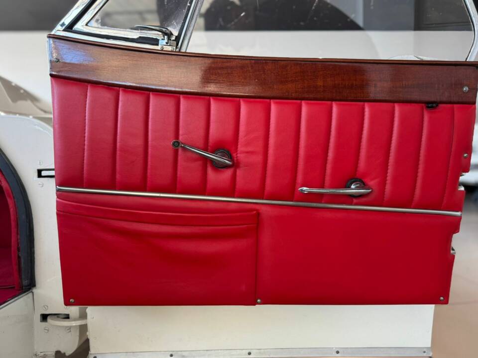 Bild 17/22 von Jaguar XK 120 OTS (1952)