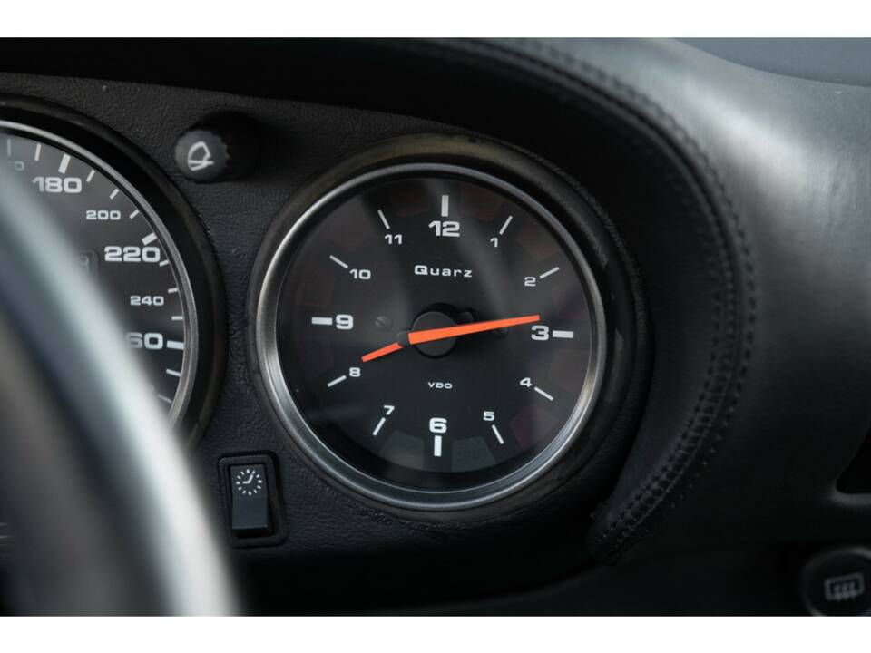 Imagen 21/29 de Porsche 911 Carrera S (1997)