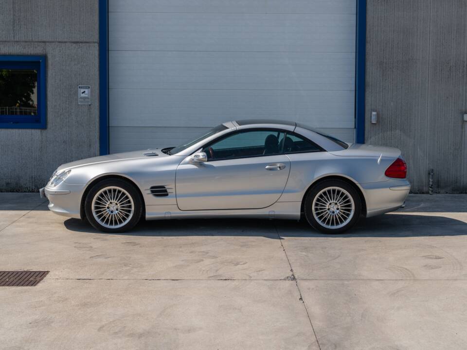Image 5/86 de Mercedes-Benz SL 500 (2002)