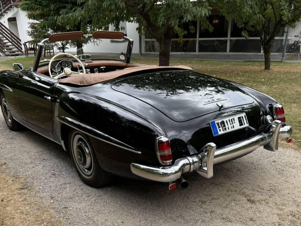 Image 14/23 of Mercedes-Benz 190 SL (1959)