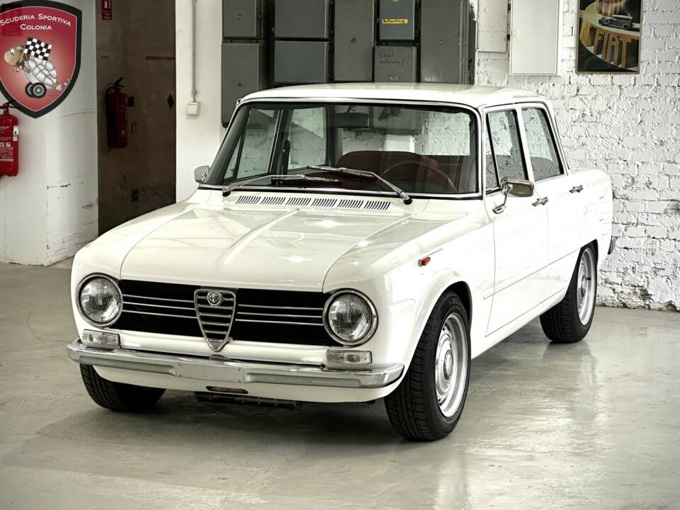 Bild 66/69 von Alfa Romeo Giulia Nuova Super 1600 (1975)