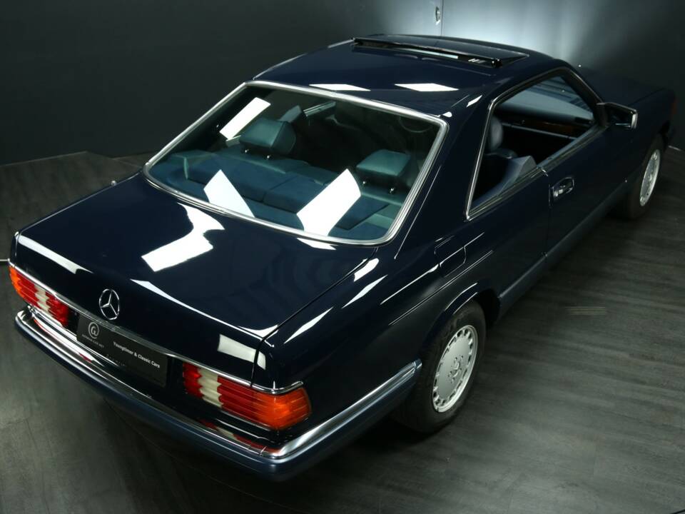 Image 35/63 of Mercedes-Benz 420 SEC (1990)