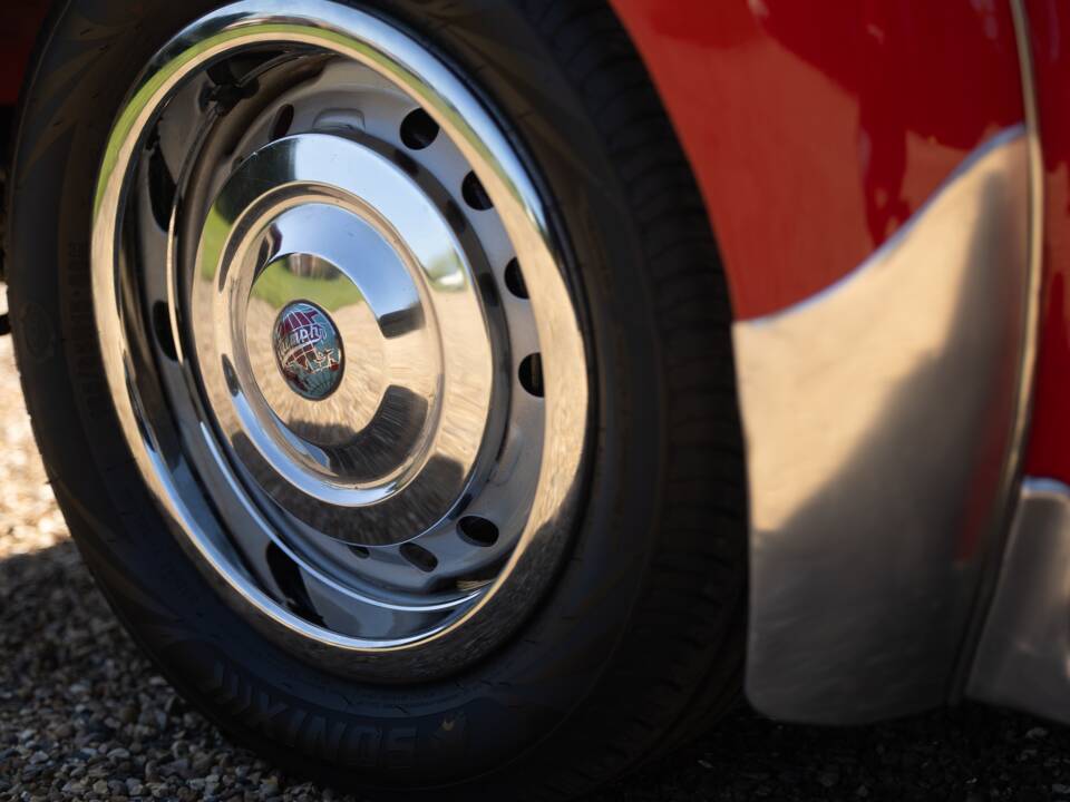 Image 31/50 of Triumph TR 3 (1956)