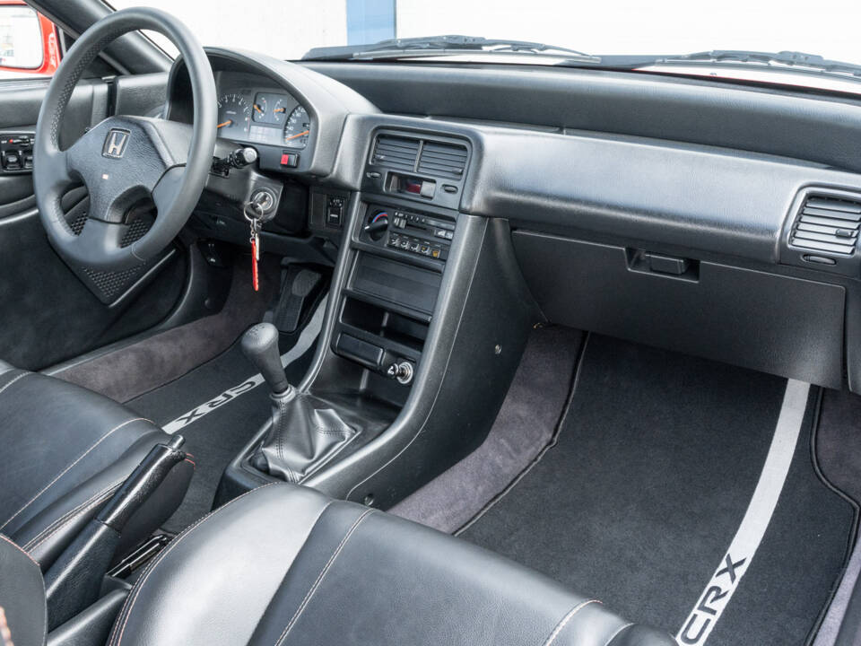 Image 55/80 of Honda CRX (1991)