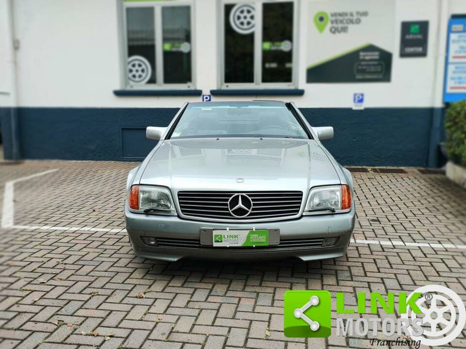 Image 2/10 of Mercedes-Benz 300 SL-24 (1991)