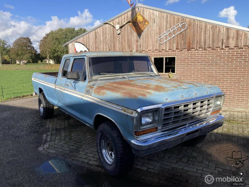 Image 1/44 of Ford F-250 (1978)