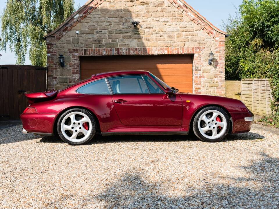 Image 15/57 de Porsche 911 Turbo (1995)