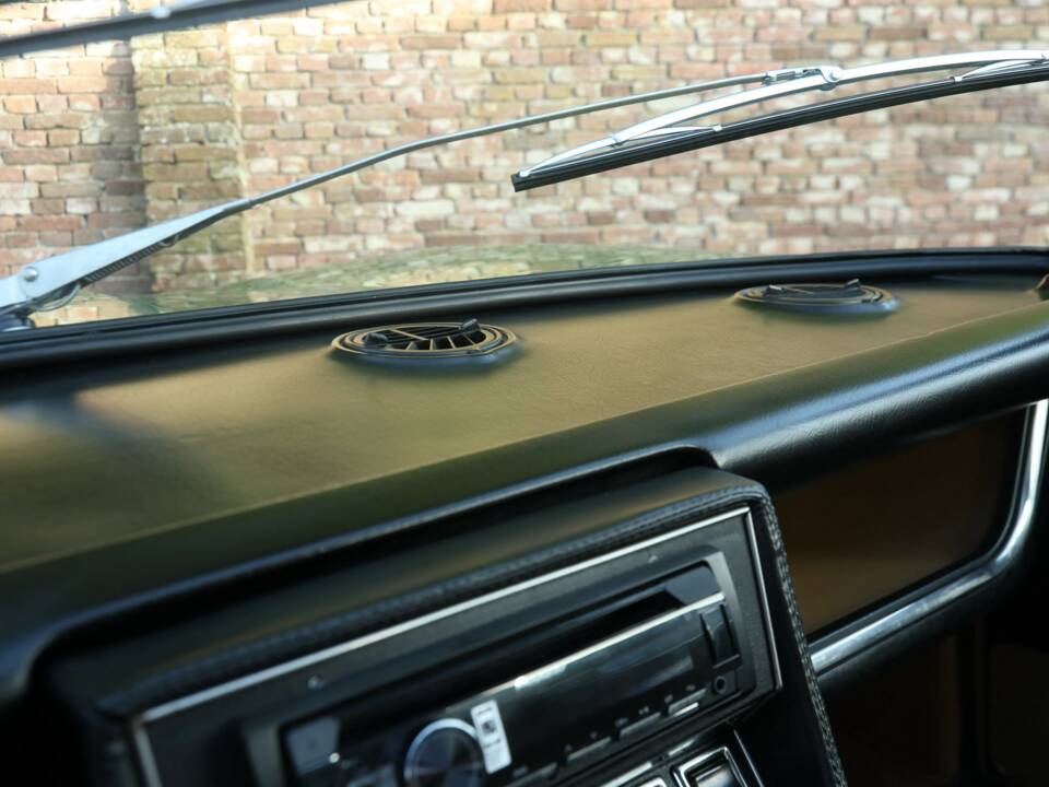 Image 38/50 of Alfa Romeo Montreal (1973)