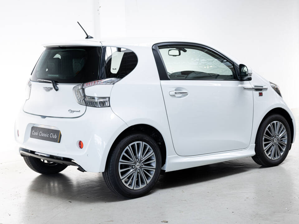 Bild 32/32 von Aston Martin Cygnet (2012)