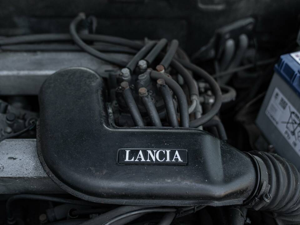 Bild 36/40 von Lancia Thema 6V (1985)