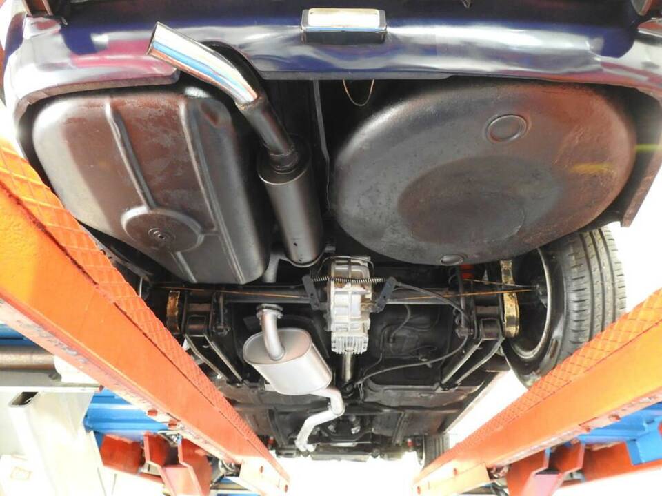 Image 9/10 of Alfa Romeo 1750 Spider Veloce (1970)