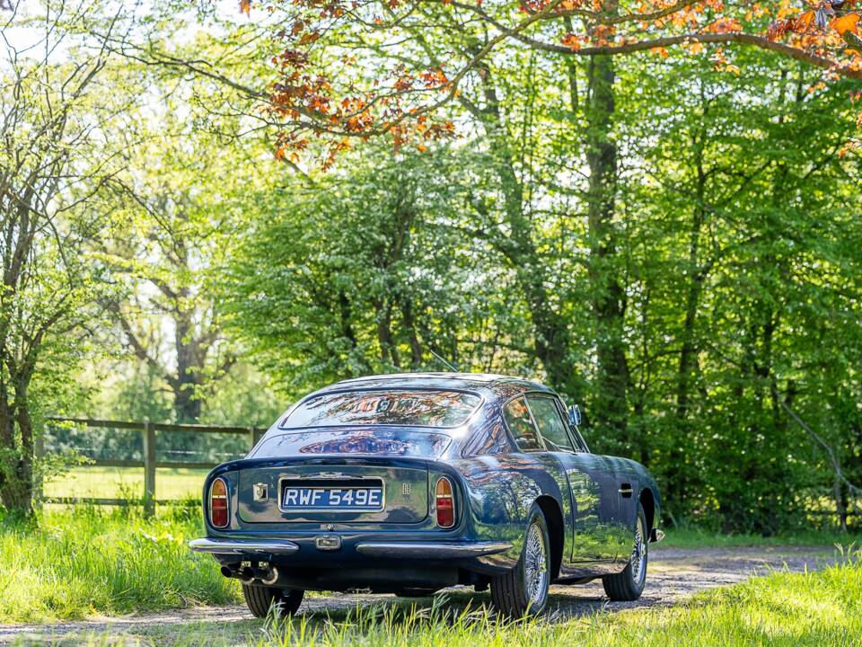 Afbeelding 22/50 van Aston Martin DB 6 (1967)