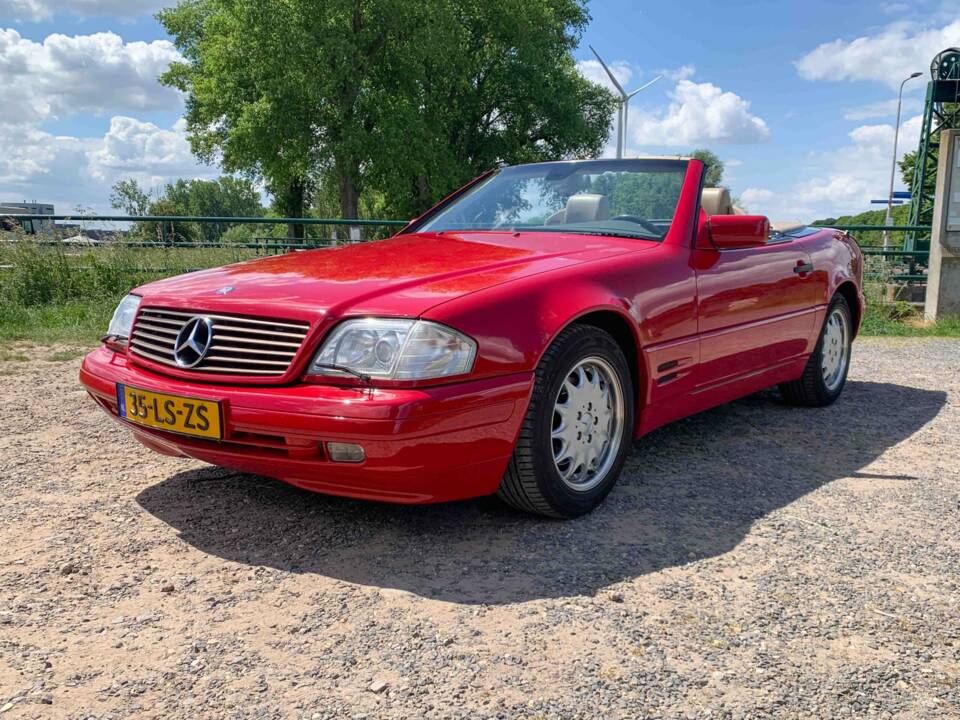 Afbeelding 5/8 van Mercedes-Benz SL 320 (1996)