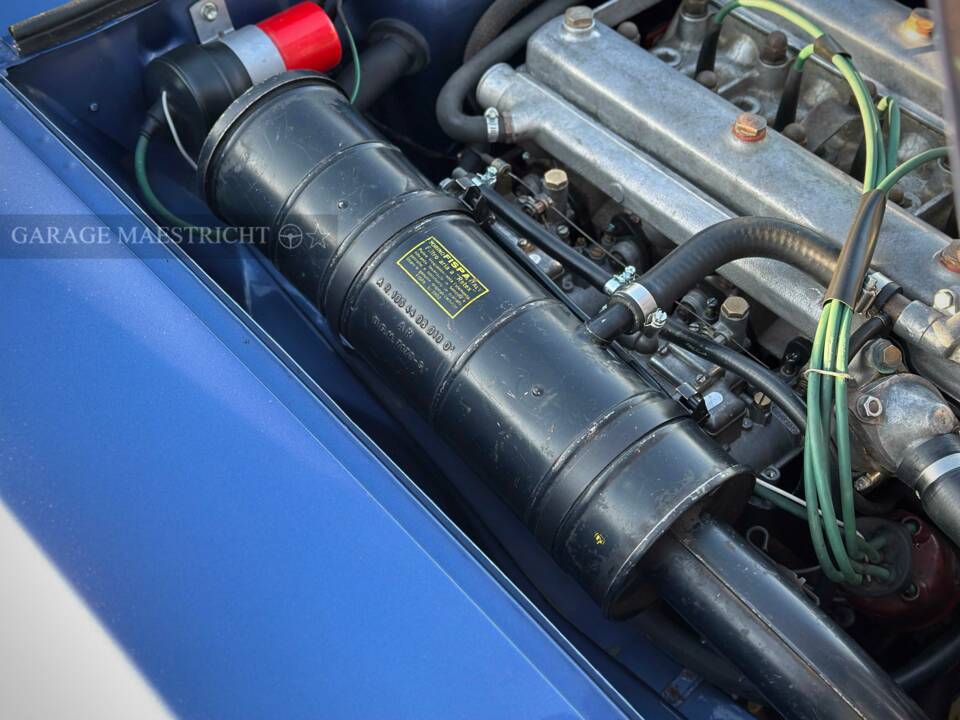 Afbeelding 52/99 van Alfa Romeo 2000 GT Veloce (1973)