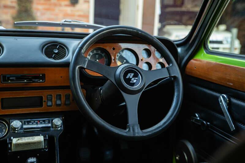 Image 43/50 of Ford Escort Mexico (1974)
