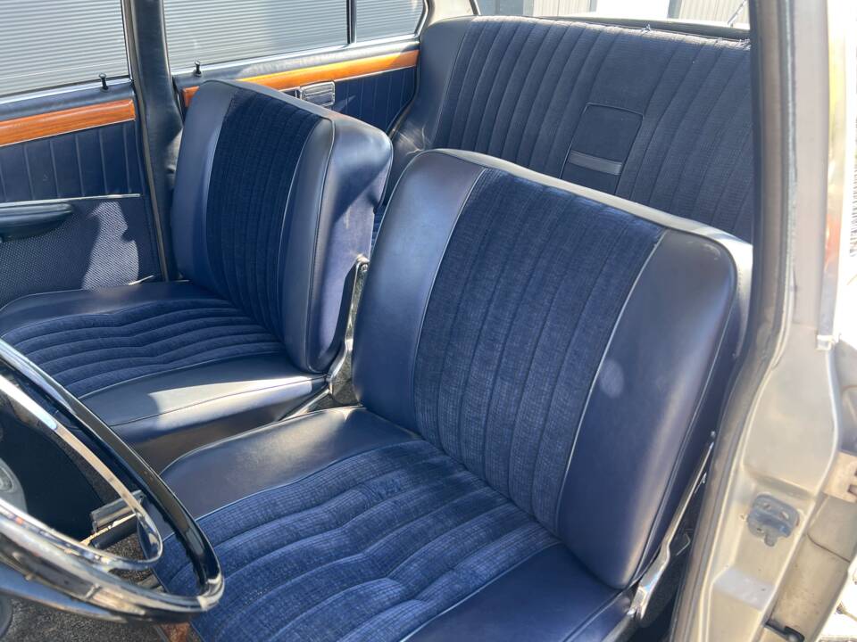 Image 10/30 of BMW 2000 tilux (1968)