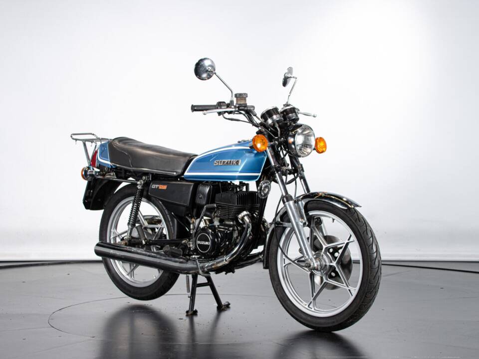 Image 6/50 of Suzuki GT 125 (1979)