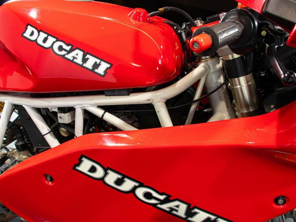 Bild 21/50 von Ducati DUMMY (1991)