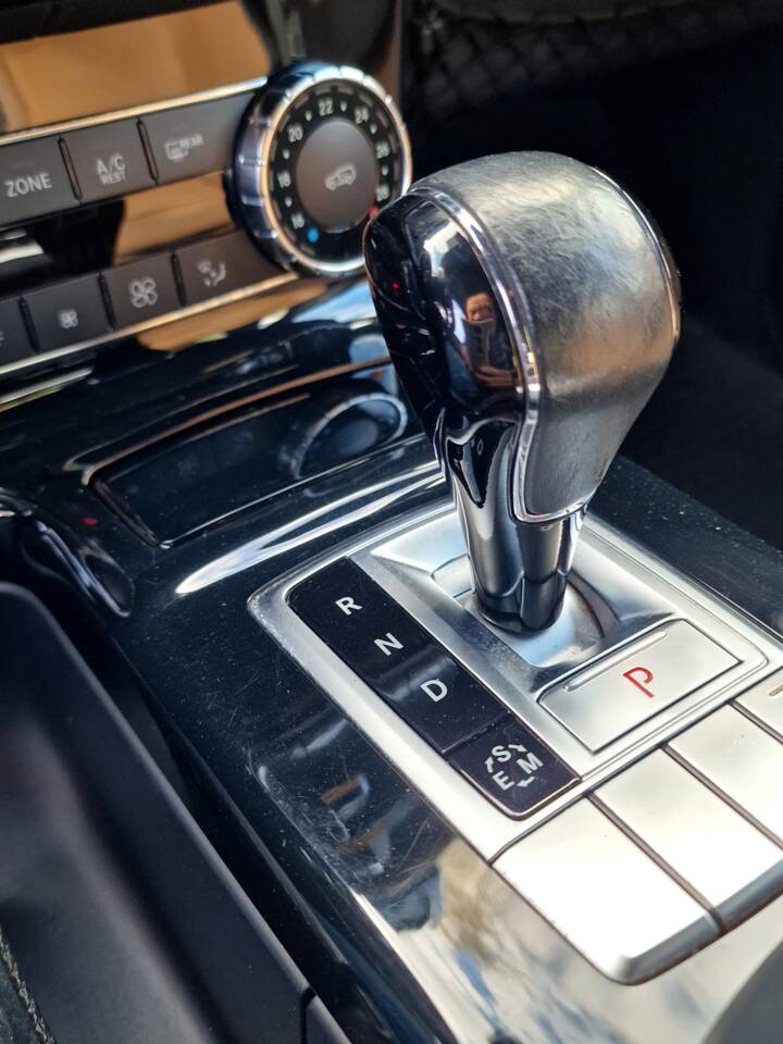 Immagine 52/92 di Mercedes-Benz G 500 Final Edition 200 (2013)