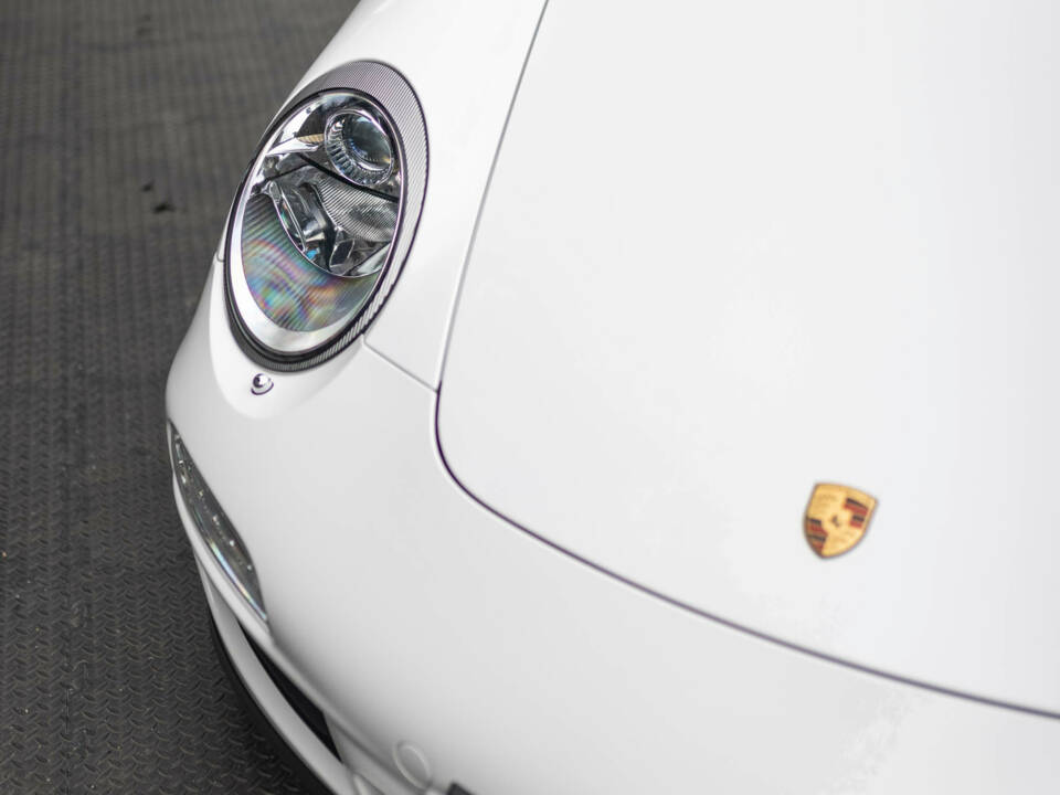 Bild 34/38 von Porsche 911 Carrera GTS (2011)