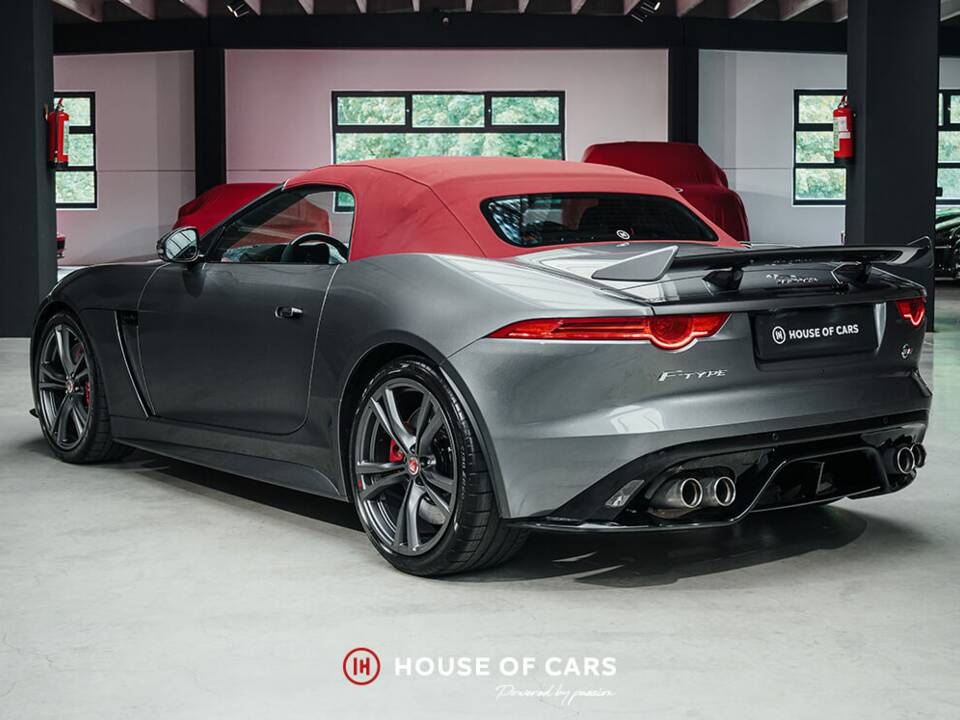 Afbeelding 9/25 van Jaguar F-Type SVR (2017)