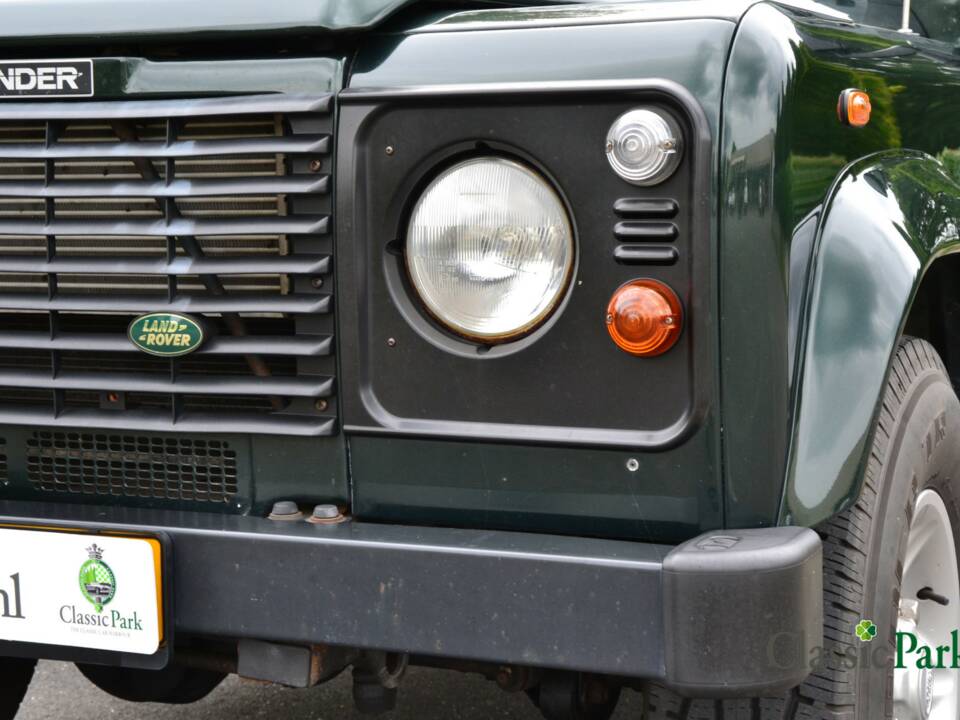 Afbeelding 45/50 van Land Rover Defender 110 Td5 (2000)