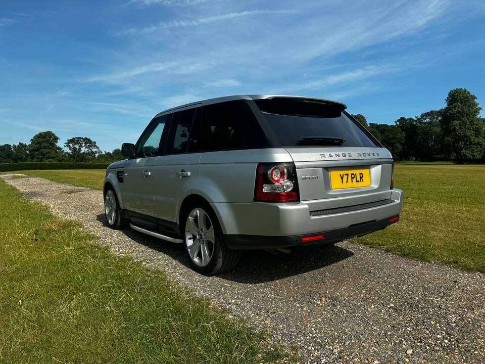 Bild 22/77 von Land Rover Range Rover Sport SDV6 (2013)