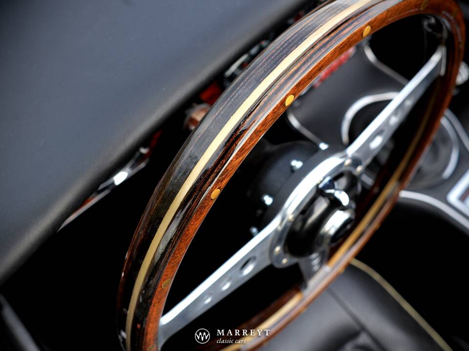 Image 38/68 of Austin-Healey 3000 Mk III (BJ8) (1966)