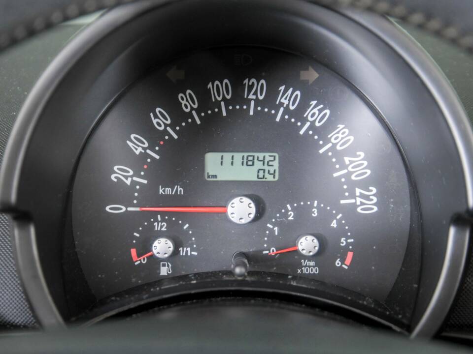 Afbeelding 19/50 van Volkswagen New Beetle 1.4 (2003)