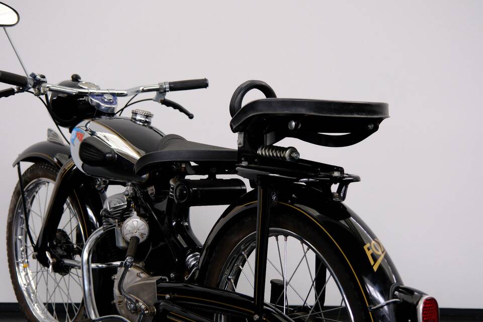 Image 60/85 de NSU Fox 101 OSB Viertakt (1953)