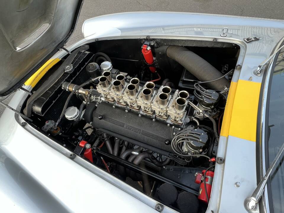 Imagen 20/47 de Ferrari 250 GT Berlinetta Lusso (1962)
