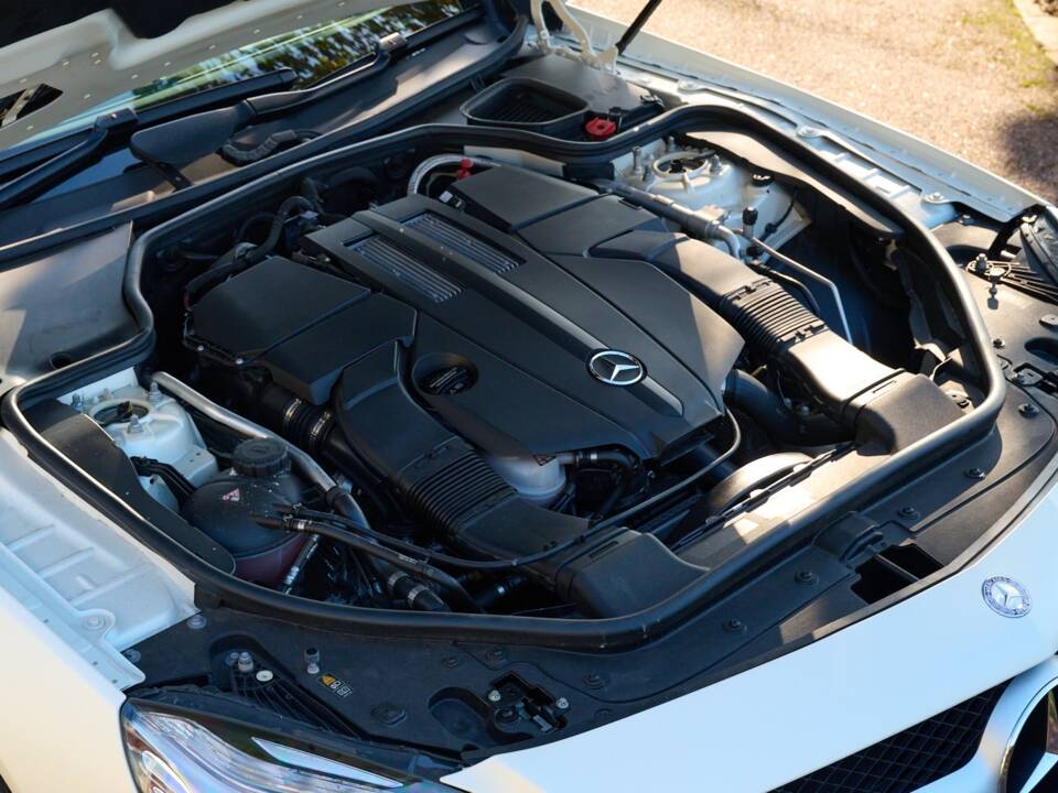 Image 5/50 of Mercedes-Benz SL 400 (2015)