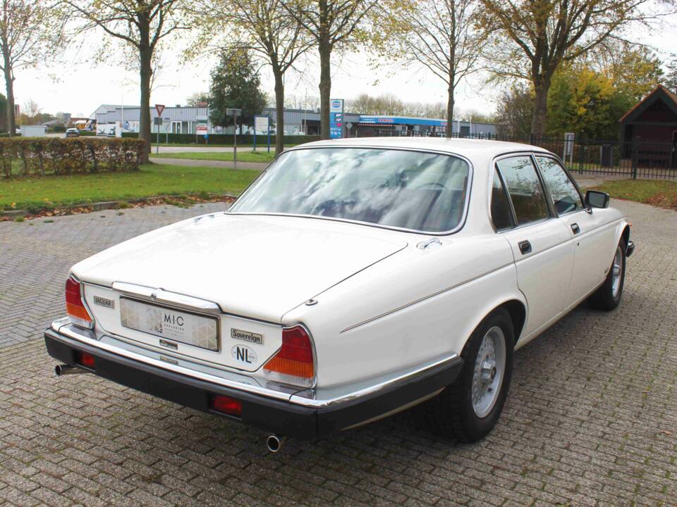 Bild 11/68 von Jaguar XJ 6 4.2 (1985)