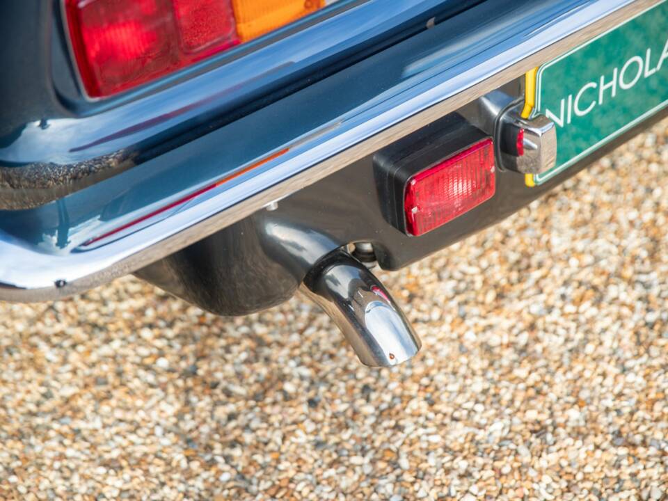 Bild 32/50 von Aston Martin V8 Vantage Volante X-Pack (1988)