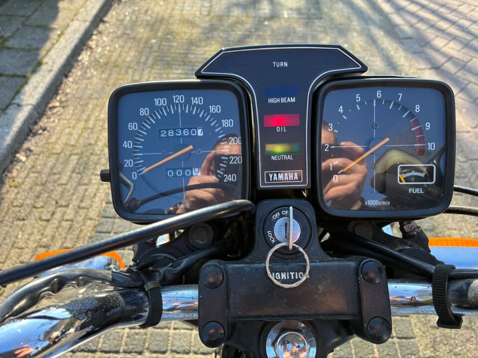 Image 21/26 of Yamaha XS 1100 (1979)