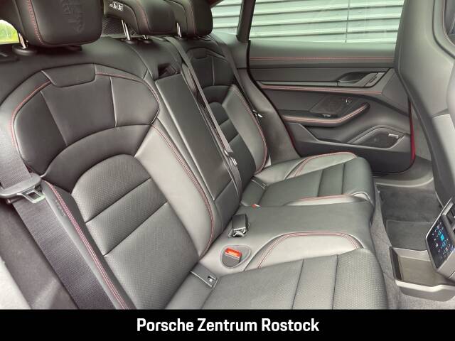 Bild 13/31 von Porsche Taycan GTS Sport Turismo (2026)