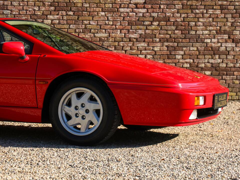 Image 39/50 of Lotus Esprit SE (1992)
