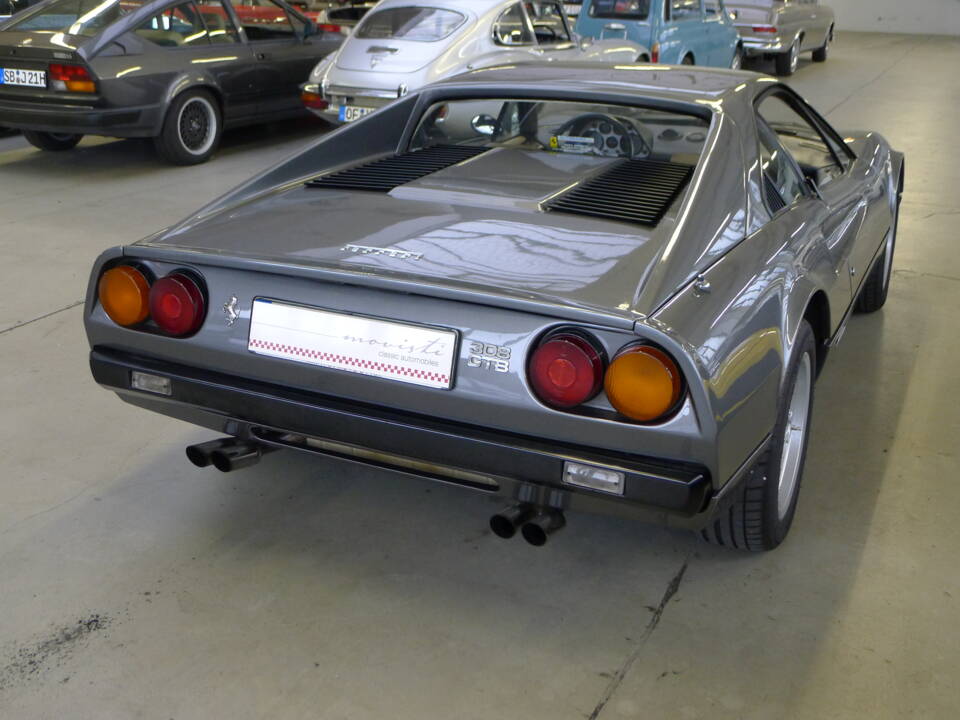 Bild 27/40 von Ferrari 308 GTB (1976)