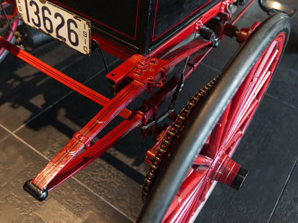 Image 42/45 of Sears 14 HP (1910)