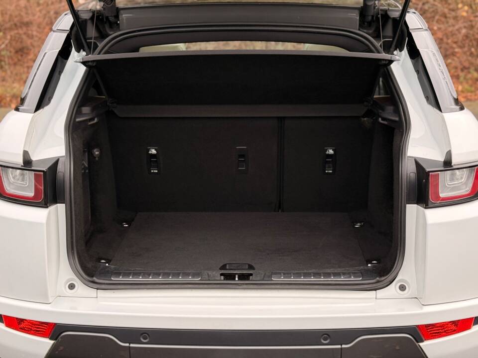 Bild 21/30 von Land Rover Range Rover Evoque TD4 (2017)