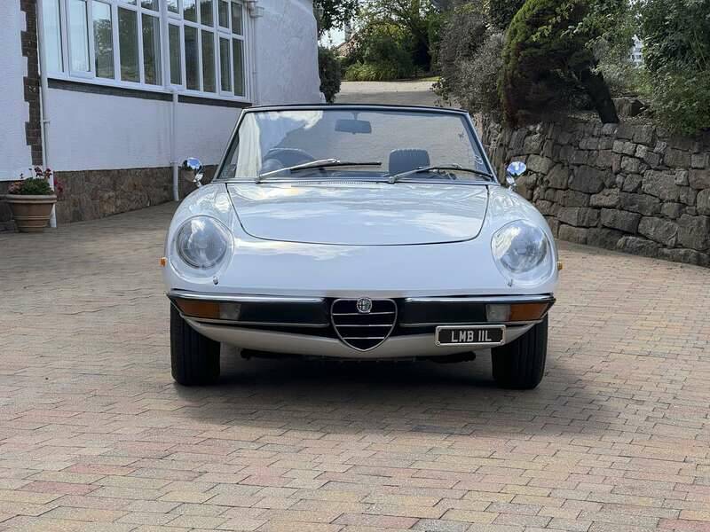 Bild 27/50 von Alfa Romeo Spider Veloce 2000 (1972)