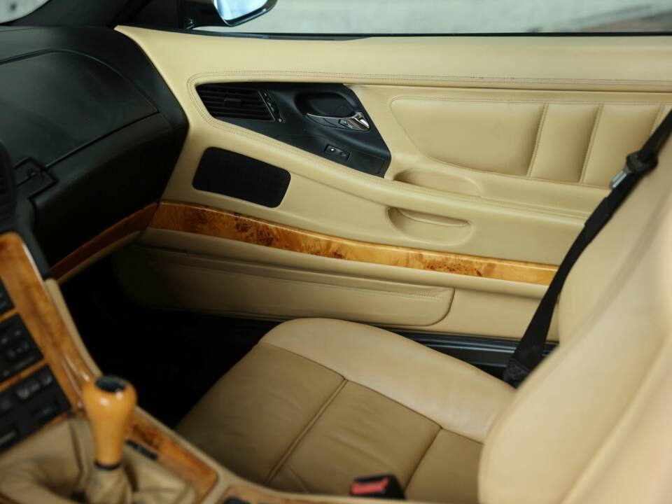 Bild 34/50 von BMW 850CSi (1994)
