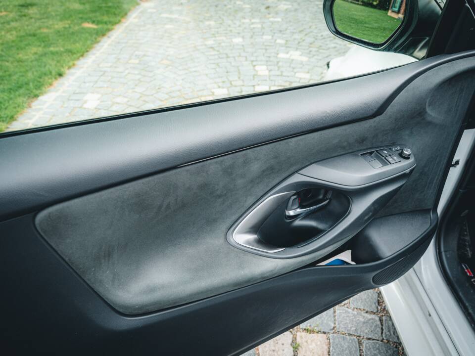 Imagen 49/75 de Toyota GR Yaris (2001)