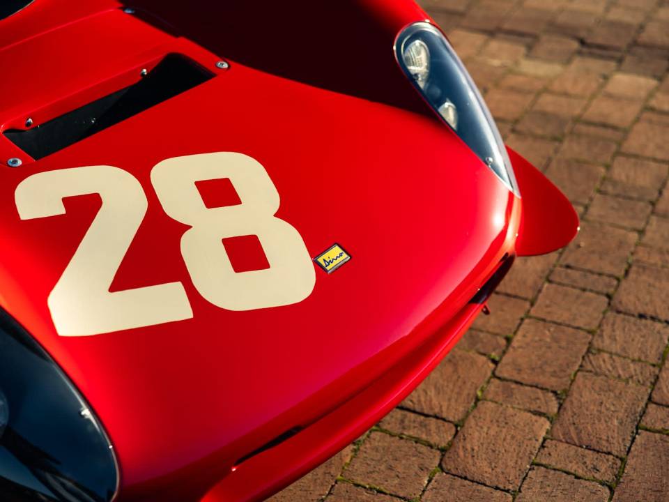 Image 17/20 de Ferrari Dino 206 S (1967)