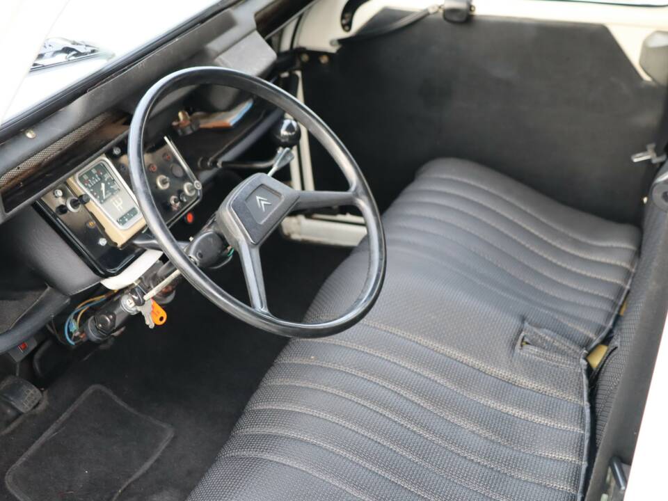 Image 50/50 of Citroën 2 CV 6 (1985)