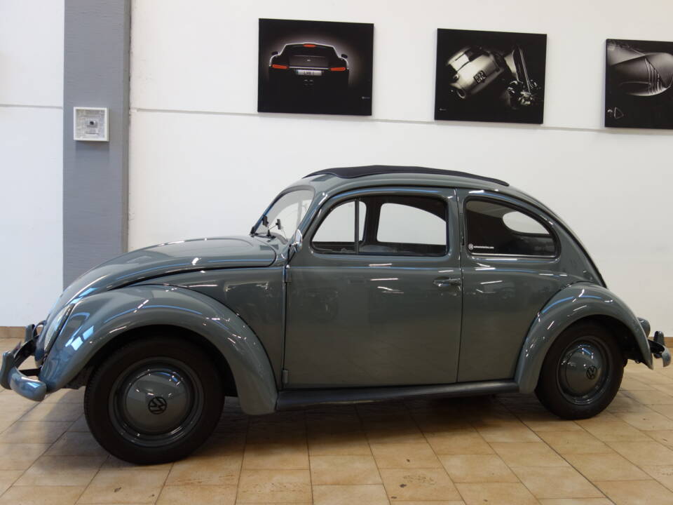 Imagen 11/23 de Volkswagen Maggiolino 1200 Standard &quot;Dickholmer&quot; (1958)