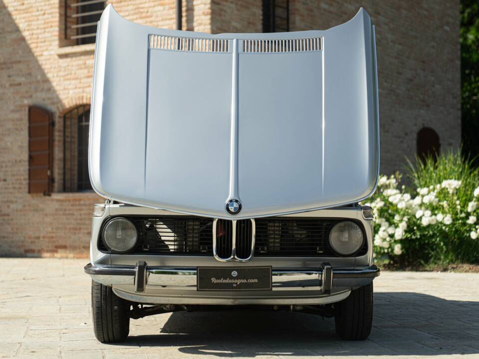 Image 49/50 of BMW 2002 tii (1975)
