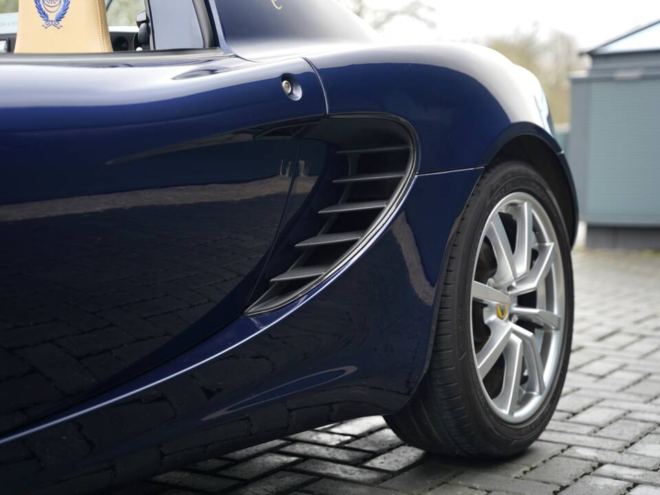 Image 44/50 of Lotus Elise 111S (2004)