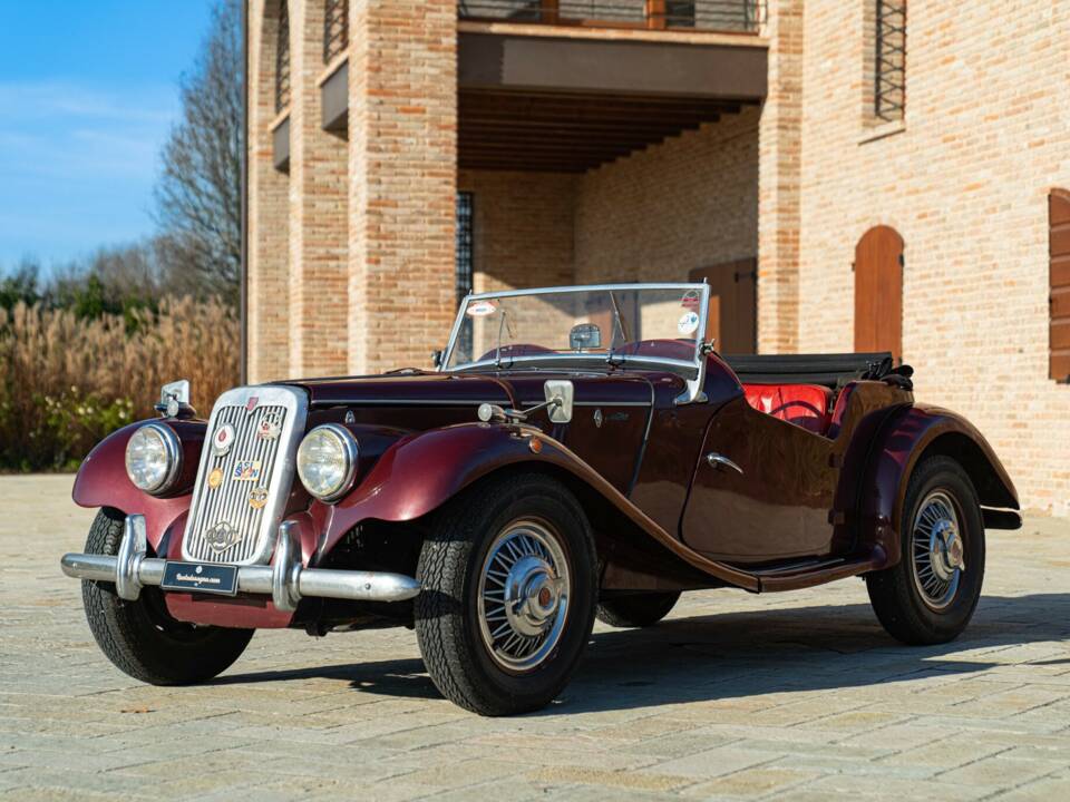 Bild 2/50 von FIAT 1100-103 E (1954)